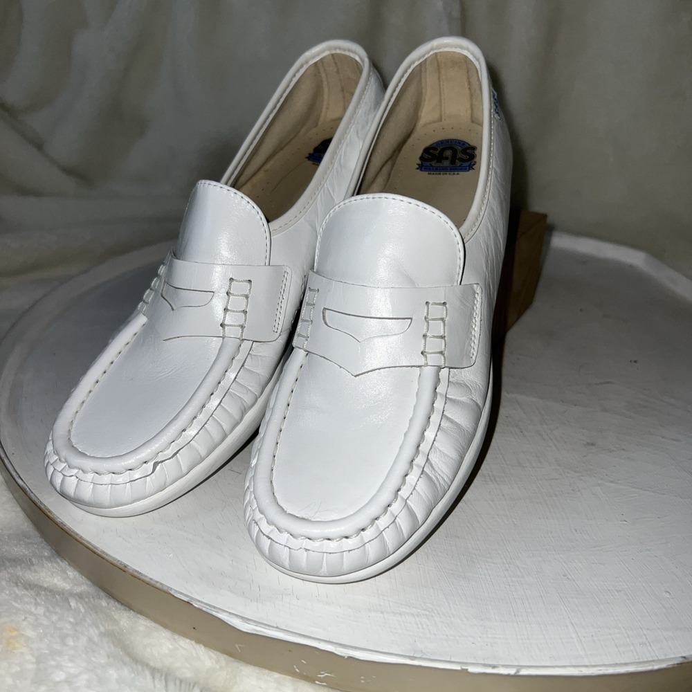 SAS Classic White Leather Penny Loafer Moccasin Shoes Womens 7.5 N Made in USA